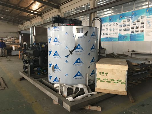 चिकन कत्लेआम प्रसंस्करण के लिए 15 टन एक दिन स्टेनलेस स्टील फ्लेक आइस मशीन